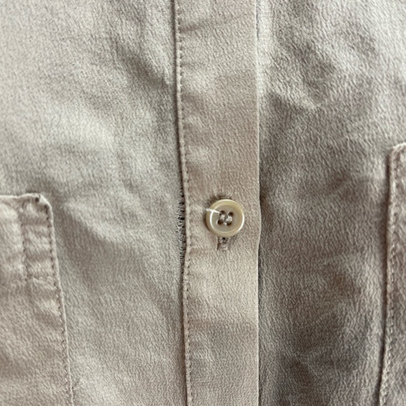 Trouvé size small long sleeve button down silk shirt - Picture 2 of 6